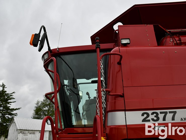 2005-case-ih-2377-image-19