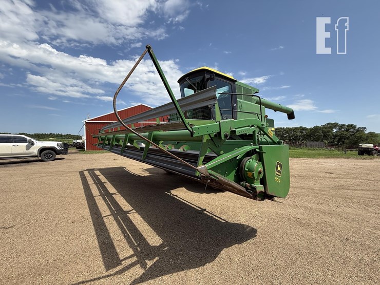 john-deere-924-image-1