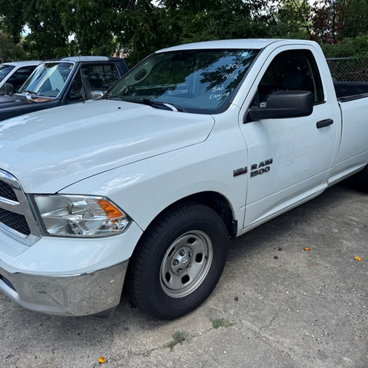 2017 RAM 1500 REG CAB, LONG BED PICKUP, BAD ENGINE 145,989 MILES SHOWING - 3C6JR6DT9HG681114