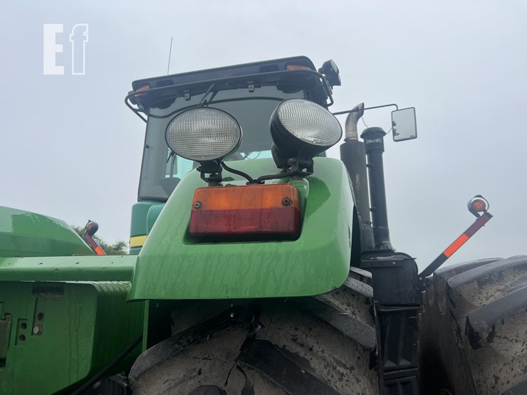 2010-john-deere-9530-image-35