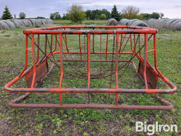 hay-monster-bale-feeder-image-2