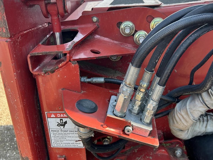 2007-case-ih-7010-image-67