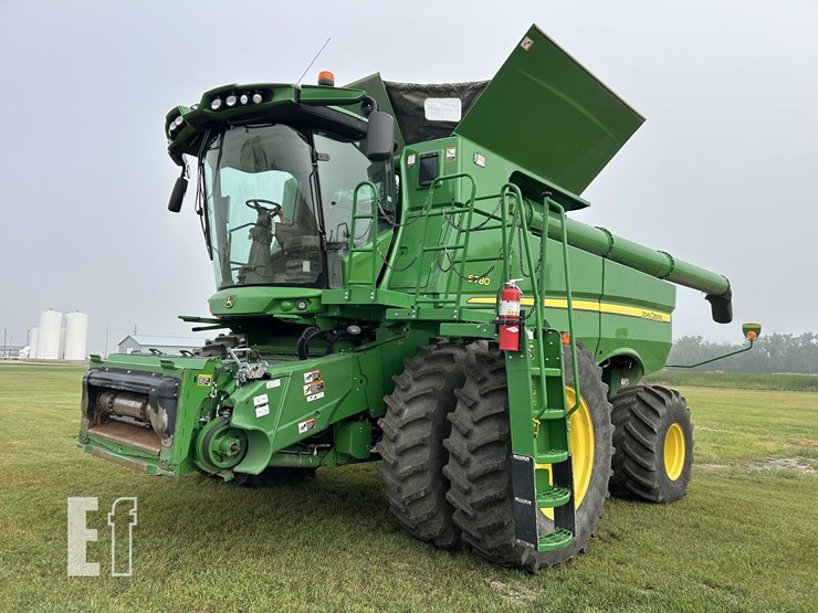 2019-john-deere-s780-image-1