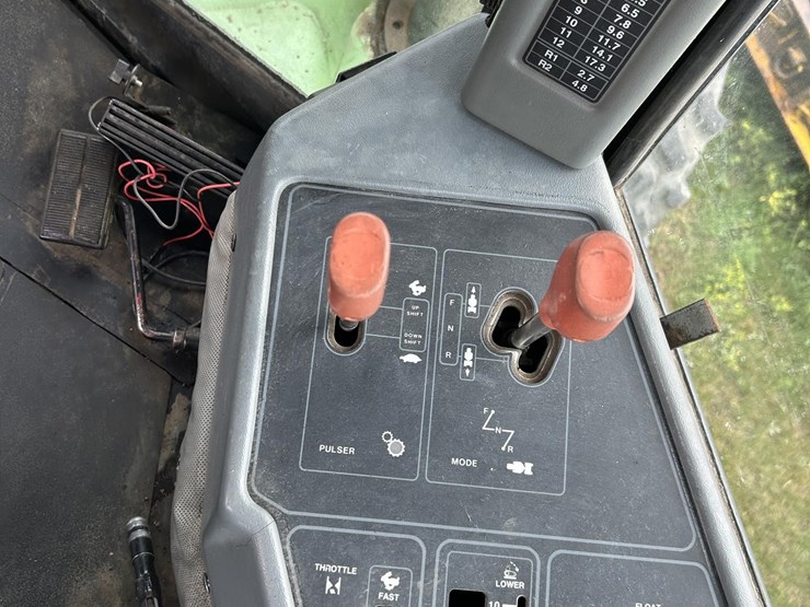 steiger-lion-1000-image-48