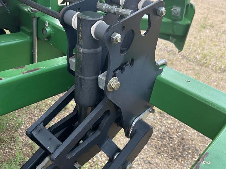 2009-john-deere-1870-image-21