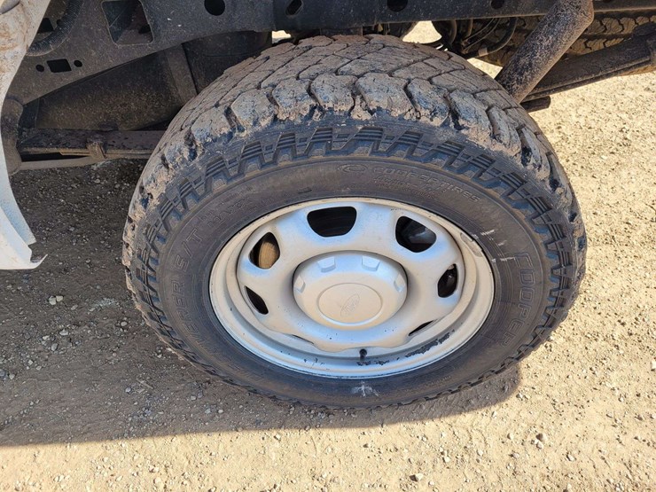 2017-ford-f150-image-21