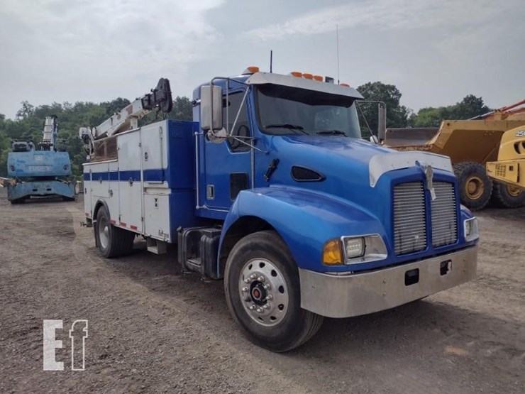 1996-kenworth-t300-image-44