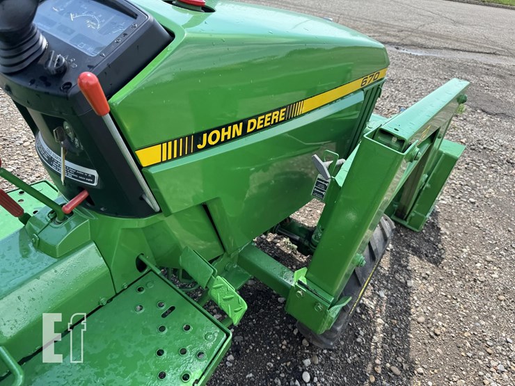 1990-john-deere-670-image-16