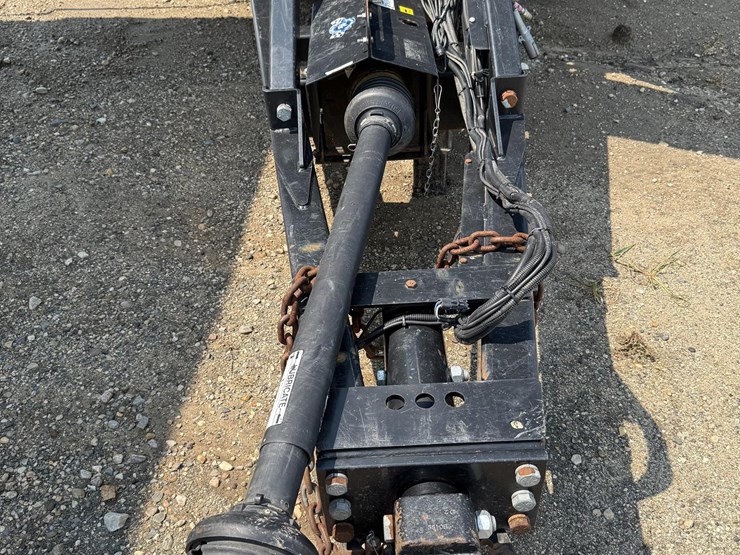 2020-kinze-1305-image-3