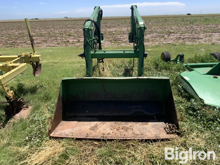 john-deere-146-image-2