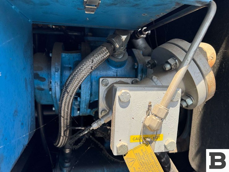 2008-kobelco-two-stage-air-cooled-stationary-air-compressor-image-32