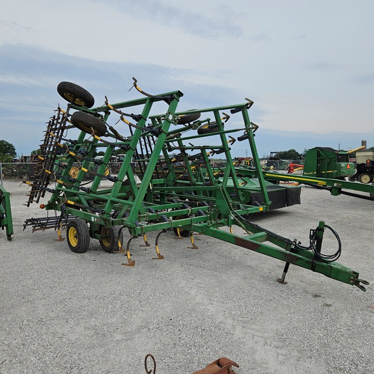 1994 JOHN DEERE 980