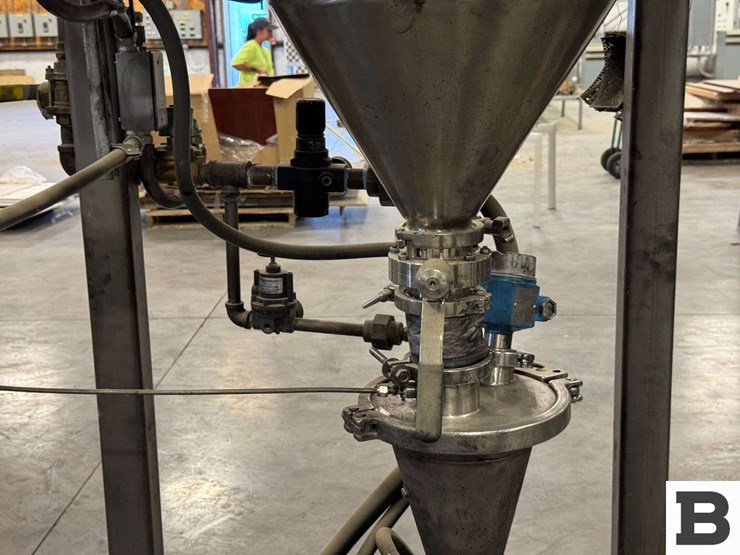 micron-powder-systems-process-tower-image-10