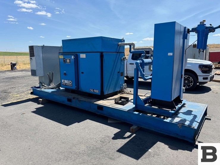 2008-kobelco-two-stage-air-cooled-stationary-air-compressor-image-1