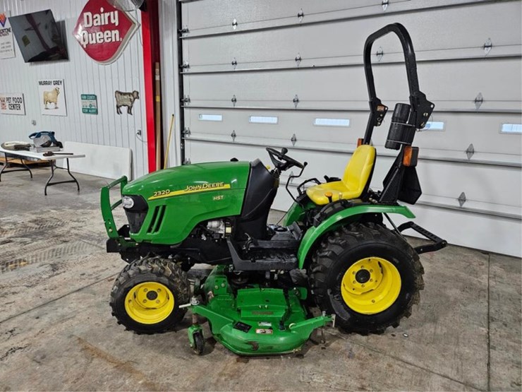 john-deere-2320-image-2