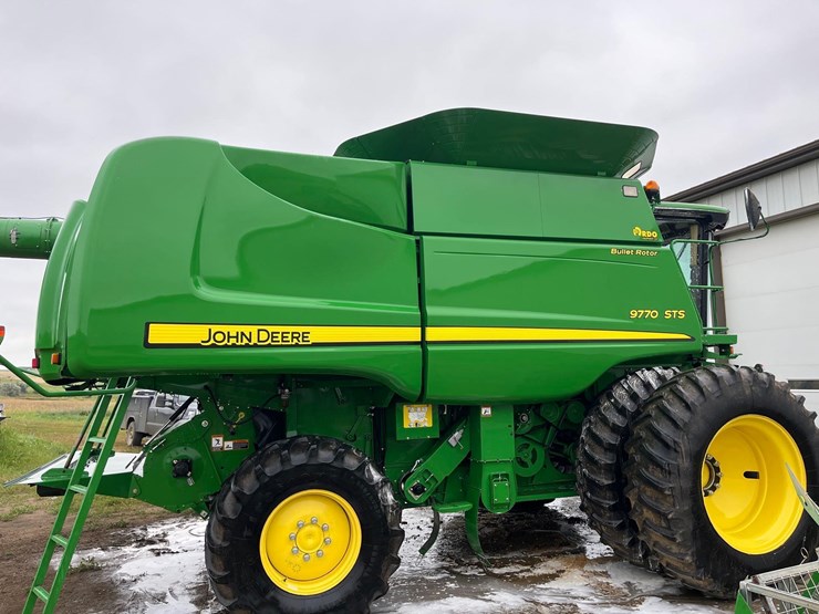 2011-john-deere-9770-sts-image-5
