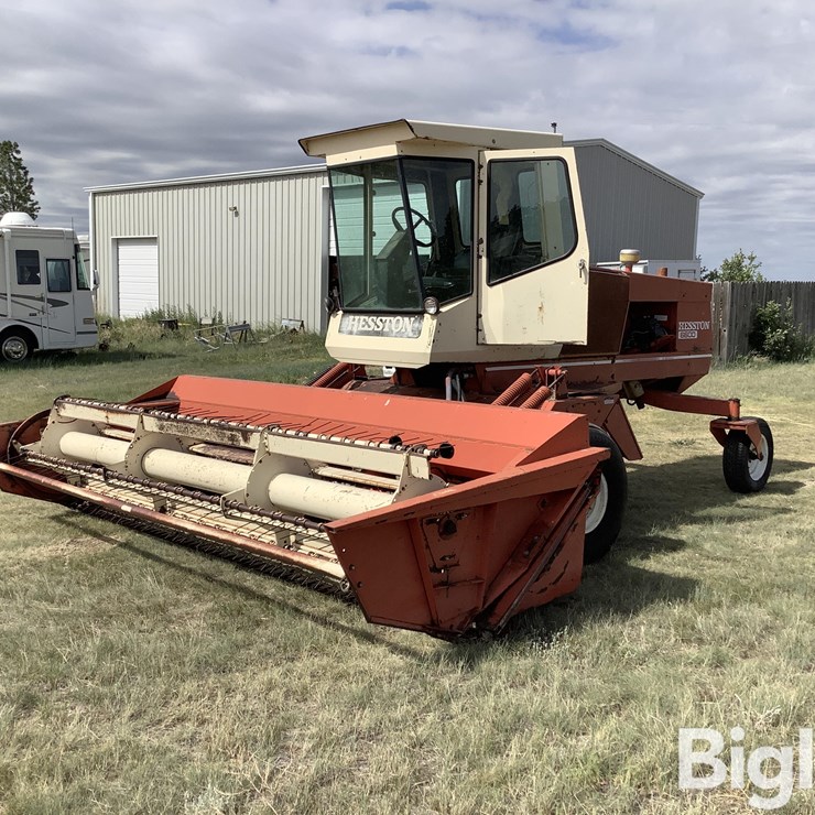 HESSTON 6600