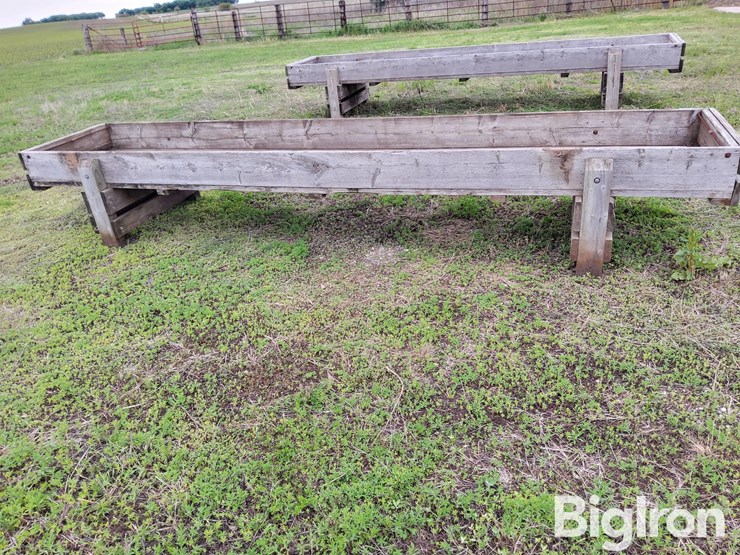 wood-feed-bunk-image-4