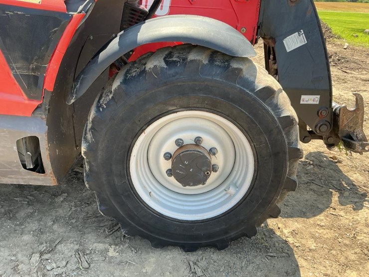 2016-manitou-mlt840-115-ps-image-22