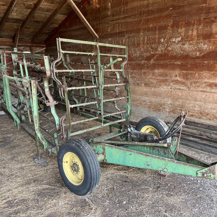 John Deere Spike Tooth Drag