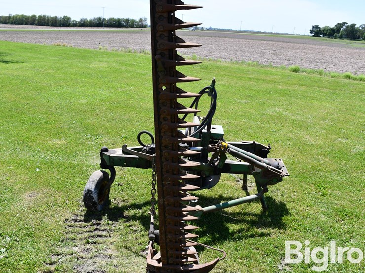 john-deere-7-image-12