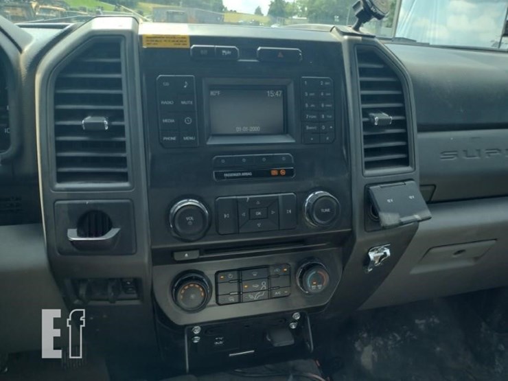 2018-ford-f550-image-9