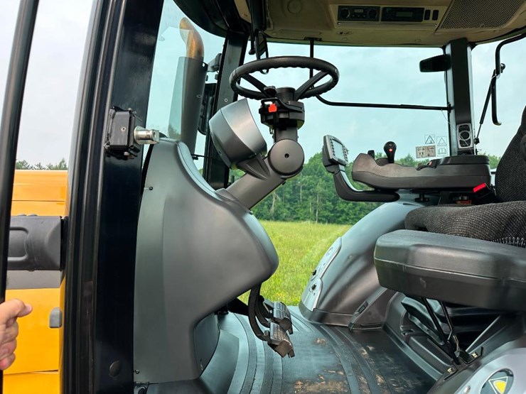 2011-challenger-mt645c-image-57