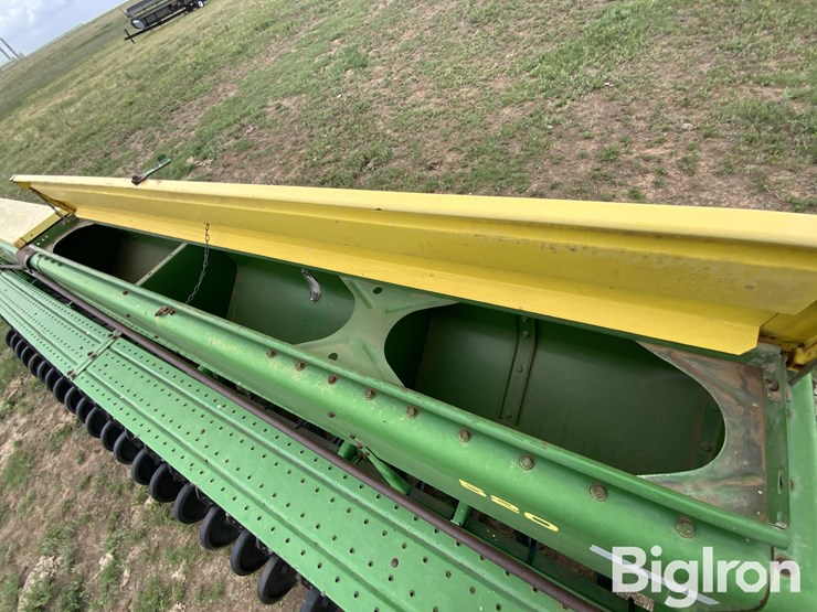 john-deere-520-image-11