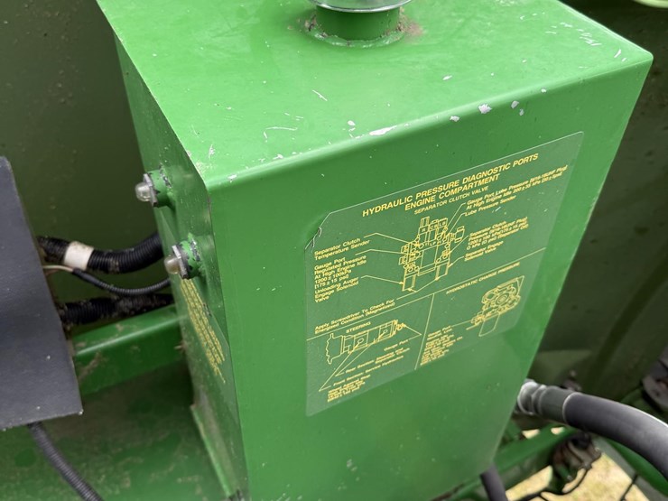 2001-john-deere-9750-image-32
