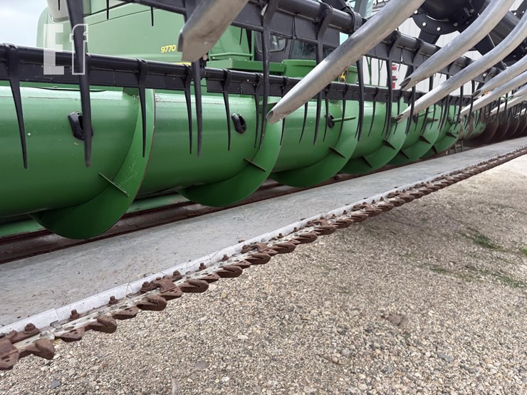 john-deere-635f-image-10
