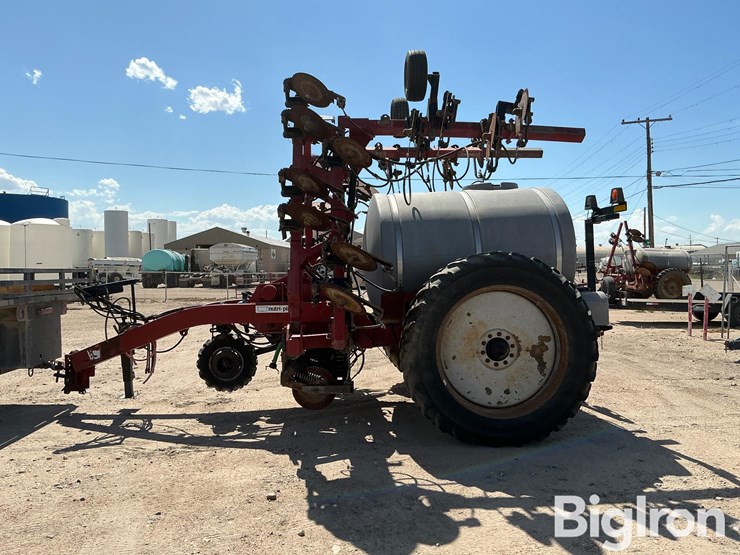 case-ih-2800-image-4