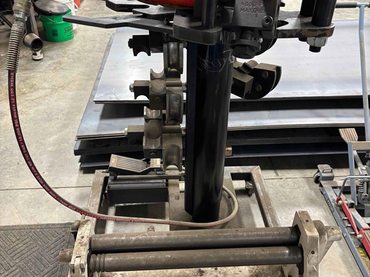spx-power-team-b-tubing-bender-image-1
