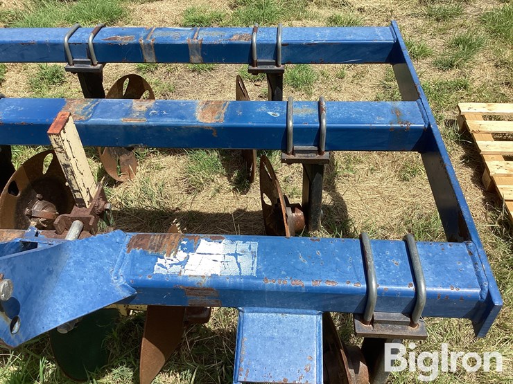 blu-jet-track-master-image-16