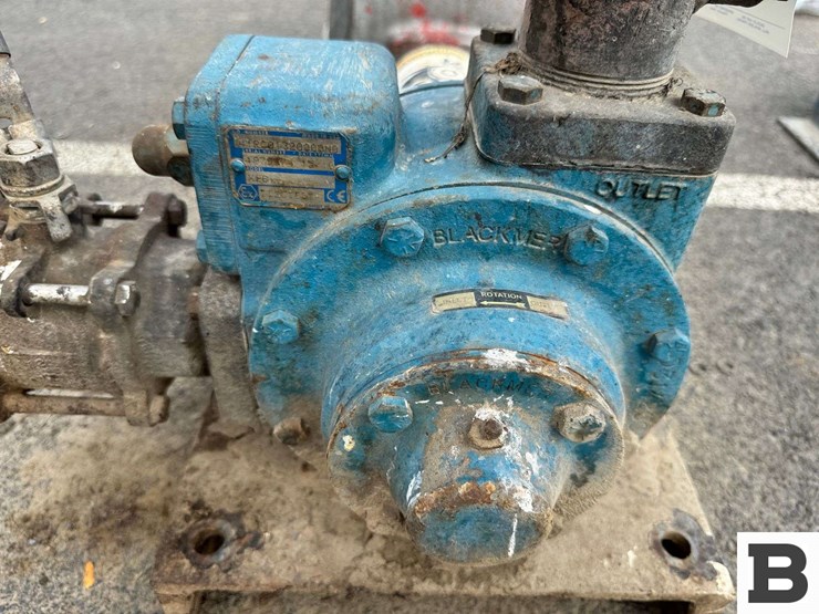 water-pump-with-motor-image-3