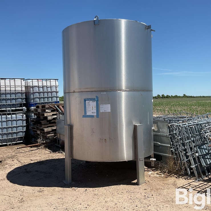 1999 Stainless Steel Tank