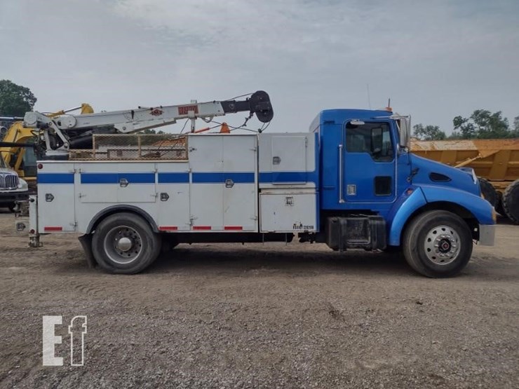 1996-kenworth-t300-image-3