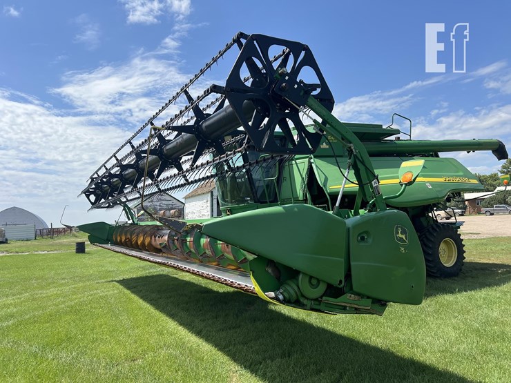 2007-john-deere-635f-image-1