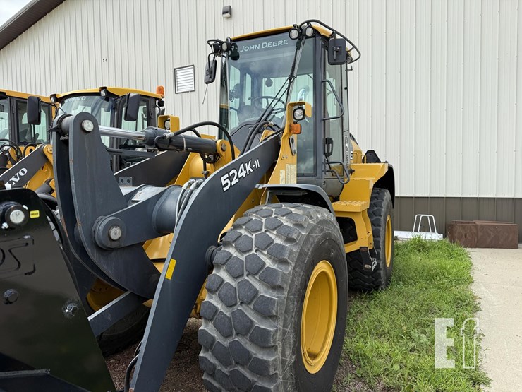 2019-deere-524kii-image-22