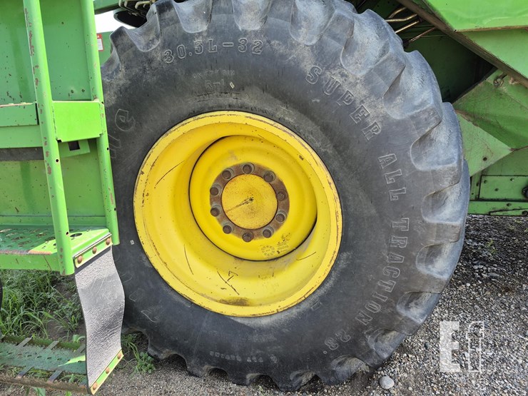 1990-john-deere-9600-image-9
