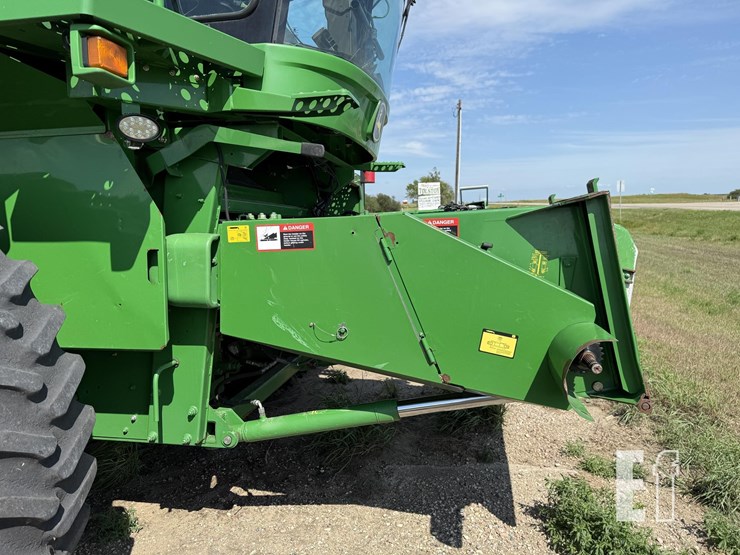 2002-john-deere-9560-sts-image-12