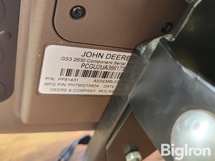 john-deere-2630-image-13