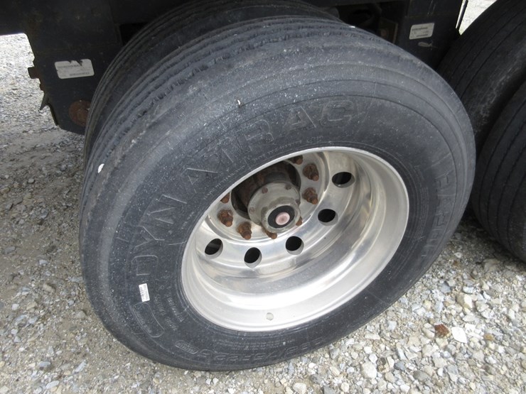 2015-timpte-hopper-bottom-image-5