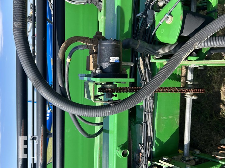 2009-john-deere-db80-image-14