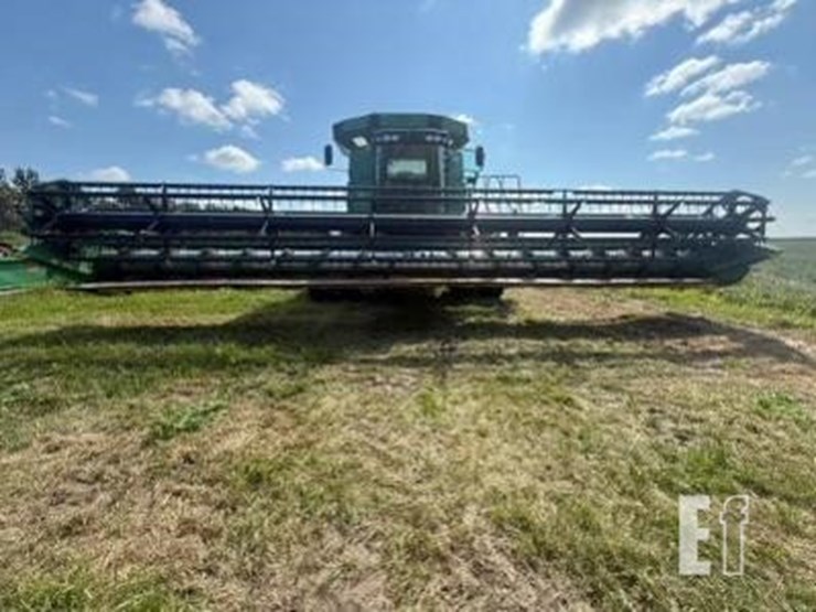 2010-john-deere-635f-image-3