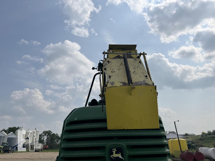 john-deere-7700-image-32