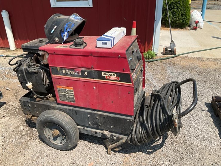 #109a-•-lincoln-electric-portable-welder-image-1