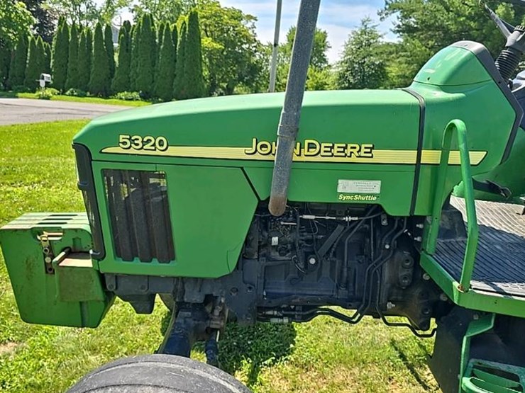 2005-john-deere-5320-image-28