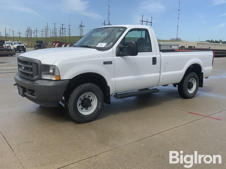 2004-ford-f250-xl-image-1