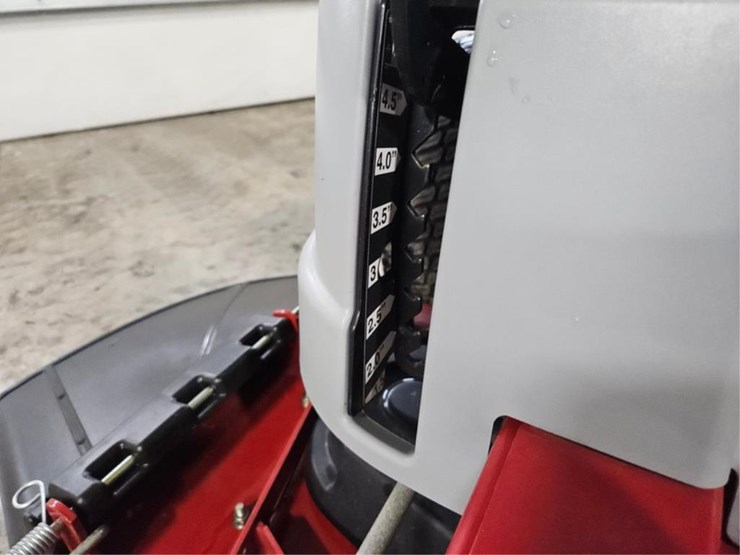 #378-•-exmark-zero-turn-mower-image-23