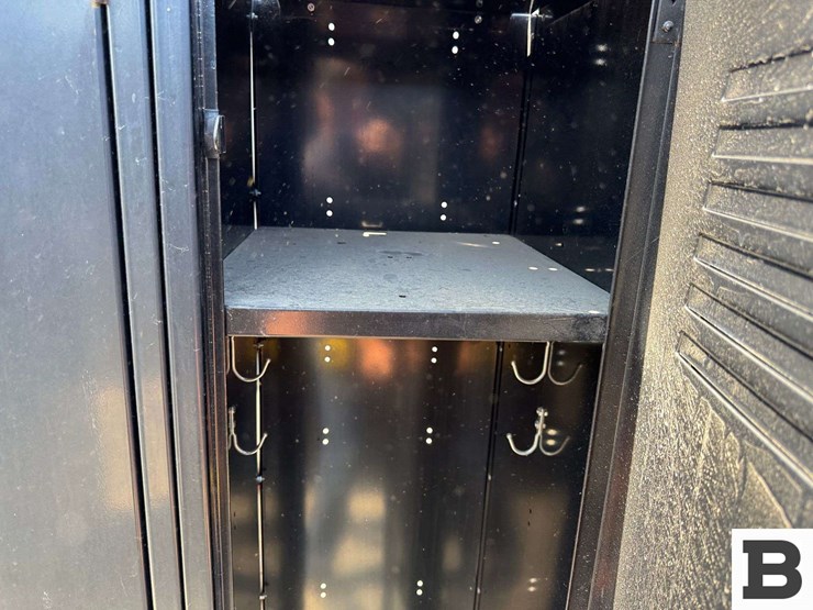 metal-ventilated-lockers-image-4